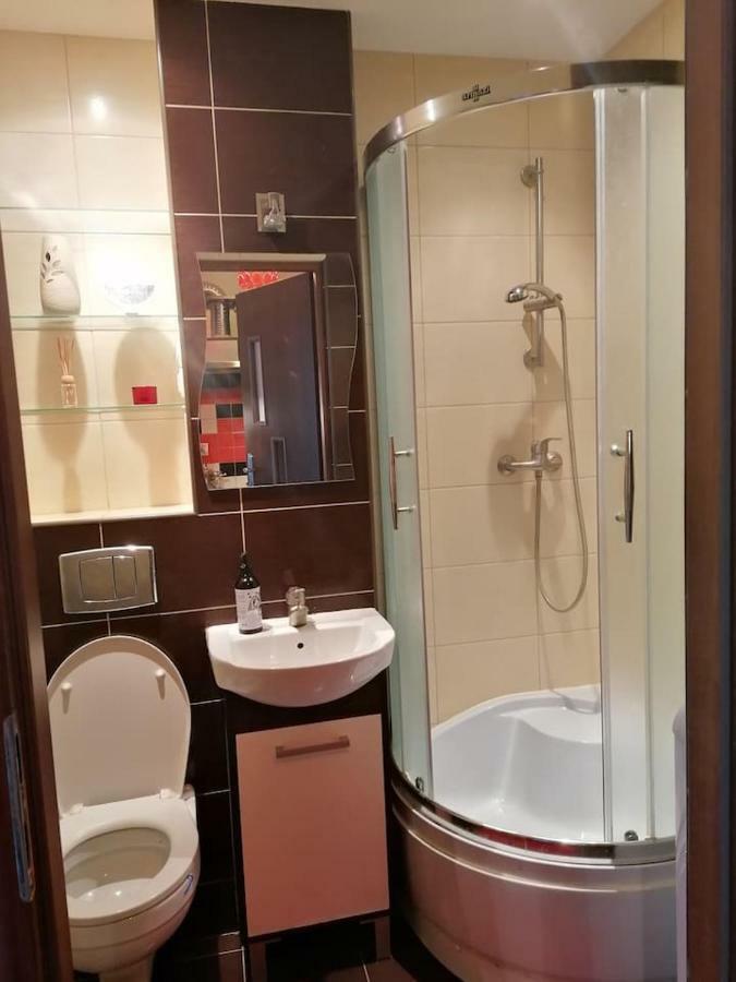 Sunny And Lovely Apartment. Near Chopin Airport! Варшава Экстерьер фото